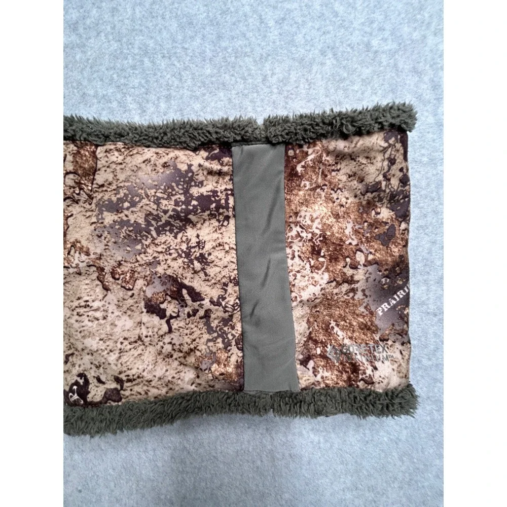 Cabelas Prairie Camo Neck Gaiter Gore-Tex Infinium Fleece Lined